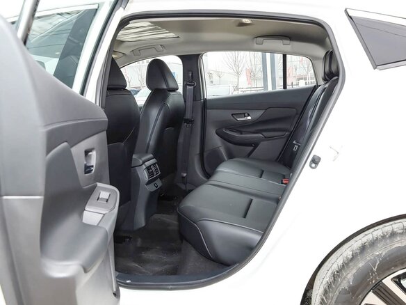 2026 Nissan Sylphy V (B19), белый, 2190000 рублей - вид 15