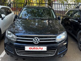 2013 Volkswagen Touareg II, чёрный, 1850000 рублей, вид 3