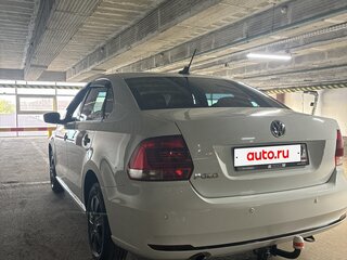 2018 Volkswagen Polo V Рестайлинг, белый, 1250000 рублей, вид 5