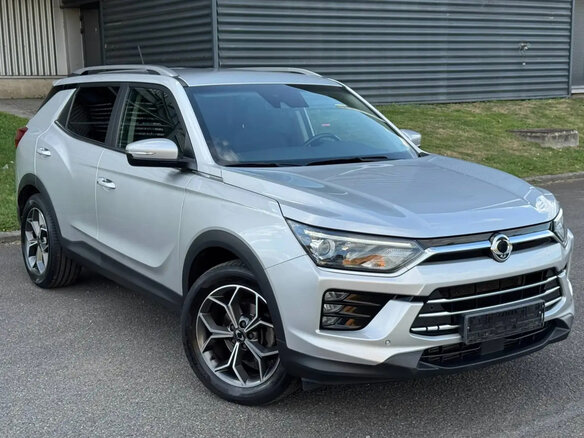 2022 SsangYong Korando IV, серебристый - вид 3