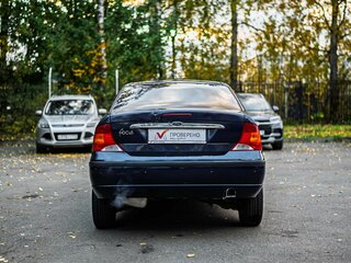2005 Ford Focus I Рестайлинг, синий, 149000 рублей, вид 4