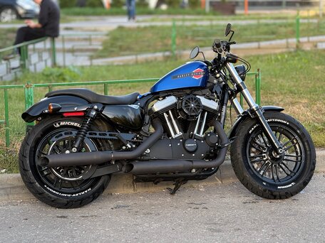 2019 Harley-Davidson Forty-Eight, синий, 1100000 рублей, вид 3