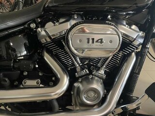 2018 Harley-Davidson Fat Boy, чёрный, 2200000 рублей, вид 2