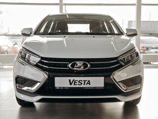 2026 Lada (ВАЗ) Vesta I Рестайлинг (NG), белый, 1685000 рублей, вид 2