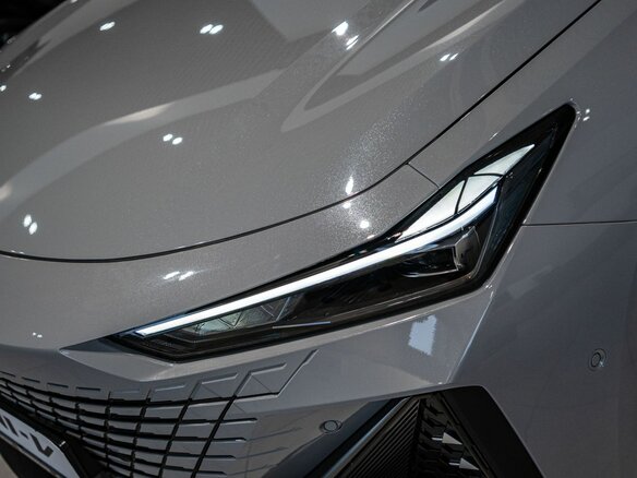 2024 Changan UNI-V I, серый, 2600000 рублей - вид 6