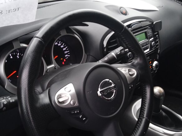 2015 Nissan Juke I Рестайлинг, красный - вид 4