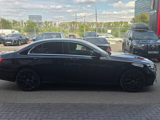 2021 Mercedes-Benz E-Класс 260 L V (W213, S213, C238) Рестайлинг, чёрный, 5000000 рублей, вид 2