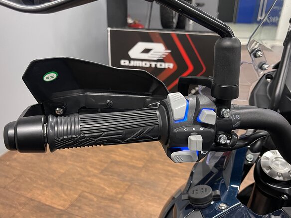 2025 Benelli TRK 502 X, синий, 490000 рублей - вид 8