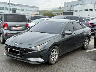 2021 Hyundai Avante VII, серый, 1200000 рублей, вид 1