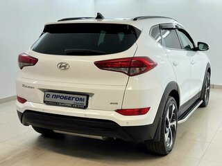 2018 Hyundai Tucson III, белый, 2040000 рублей, вид 4