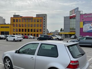 2001 Volkswagen Golf GTI IV, серебристый, 510000 рублей, вид 3