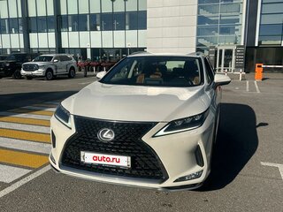 2021 Lexus RX 300 IV Рестайлинг, белый, 4600000 рублей, вид 3