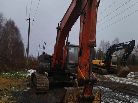2007 Hitachi ZX200, оранжевый, 3000000 рублей, вид 4