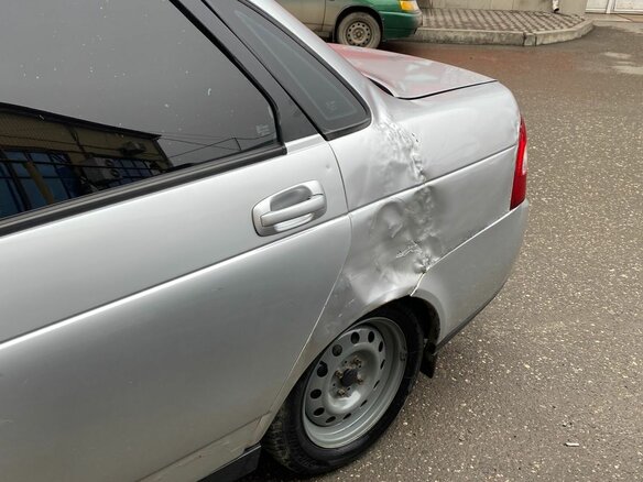2007 Lada (ВАЗ) Priora I, серый, 250000 рублей - вид 3