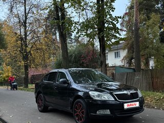 2008 Skoda Octavia II (A5) Рестайлинг, чёрный, 340000 рублей, вид 3