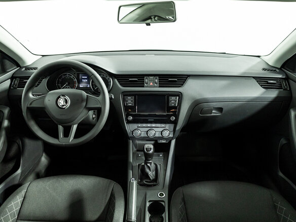 2019 Skoda Octavia III (A7) Рестайлинг, серый - вид 12