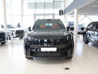 2025 Lynk & Co 900, чёрный, 8190000 рублей, вид 4