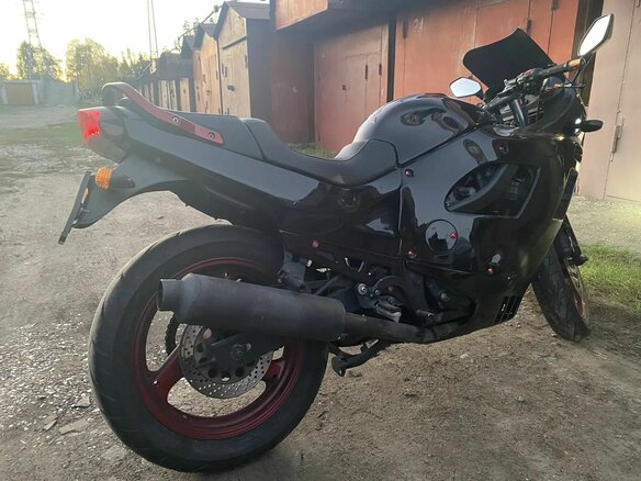 1997 Suzuki GSX 600F Katana, чёрный, 120000 рублей - вид 7