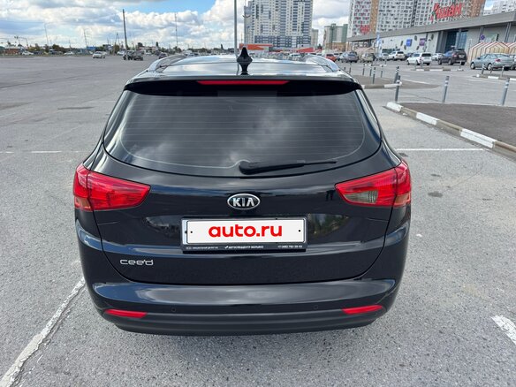 2017 Kia Ceed II Рестайлинг, чёрный, 1430000 рублей - вид 7