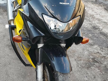 2001 Honda CBR 600F, чёрный, 400000 рублей, вид 3