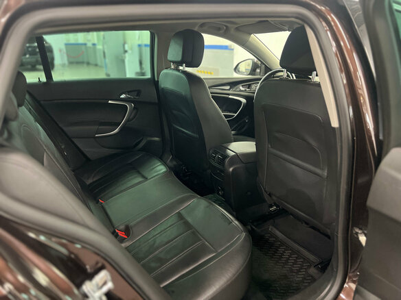 2014 Opel Insignia Country Tourer I Рестайлинг, коричневый, 1450000 рублей - вид 19