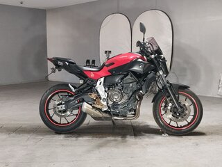 2014 Yamaha MT-07 (FZ-07), красный, 541000 рублей, вид 1
