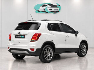 2022 Chevrolet Trax I Рестайлинг, белый, 1090500 рублей, вид 3