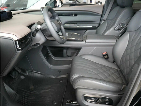 2026 GAC Hyptec HT, чёрный, 5999000 рублей, вид 5