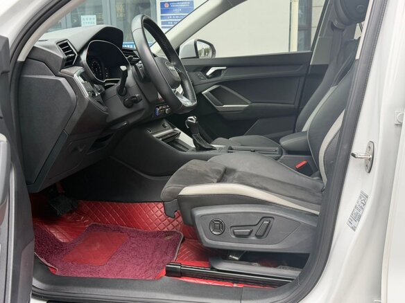 2022 Audi Q3 35 TFSI II (F3), белый, 2485000 рублей - вид 6