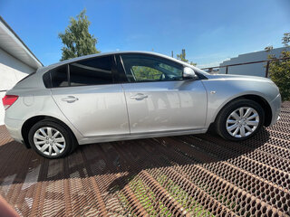 2012 Chevrolet Cruze I Рестайлинг, серебристый, 750000 рублей, вид 4