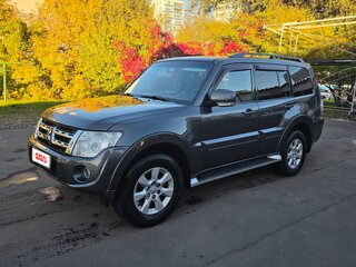 2012 Mitsubishi Pajero IV Рестайлинг 1, серый, 1700000 рублей, вид 1