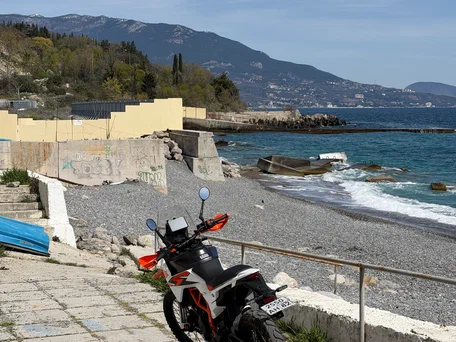 2025 KTM 390 Adventure R, оранжевый, 730000 рублей, вид 2