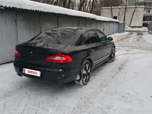 2011 Skoda Superb DSG II, чёрный, 880000 рублей - вид 3