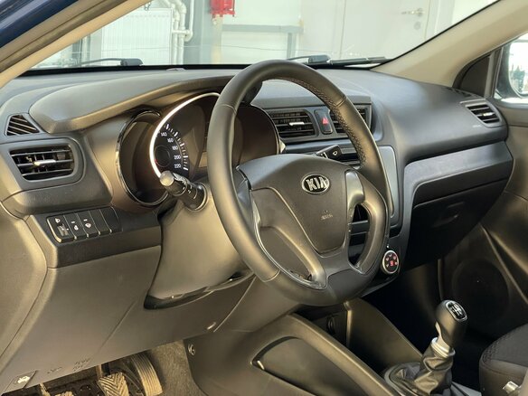 2015 Kia Rio III Рестайлинг, синий, 959000 рублей - вид 7