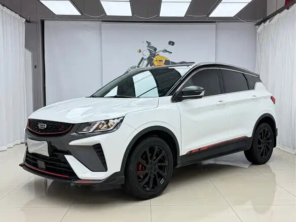 2023 Geely Binyue I Рестайлинг, белый, 1347000 рублей - вид 2