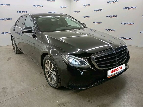 2020 Mercedes-Benz E-Класс 200 V (W213, S213, C238), чёрный, 2948468 рублей - вид 1