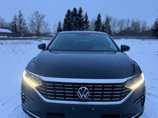 2023 Volkswagen Passat B8 Рестайлинг, чёрный, 1800000 рублей, вид 2
