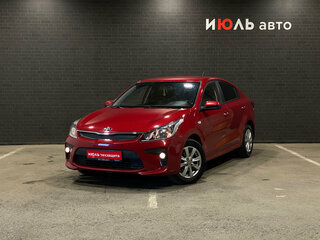 2018 Kia Rio IV, красный, 1540000 рублей, вид 1