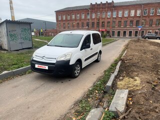 2013 Citroen Berlingo II Рестайлинг, белый, 335000 рублей, вид 3