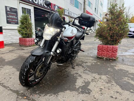 2010 Honda CB 600F Hornet, белый, 450000 рублей, вид 1