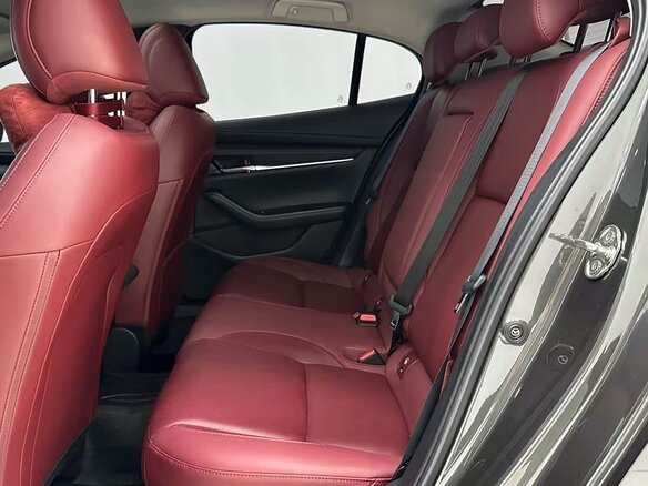 2023 Mazda 3 Axela IV (BP), серый, 1790000 рублей - вид 15
