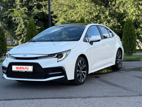 2022 Toyota Levin XII (E210) Рестайлинг, белый, 1690000 рублей, вид 2