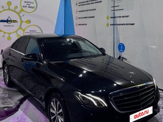 2018 Mercedes-Benz E-Класс 200 V (W213, S213, C238), чёрный, 2800000 рублей, вид 2