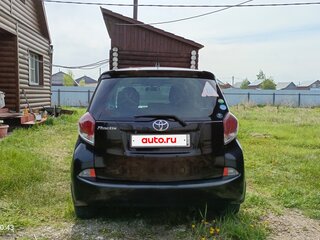 2015 Toyota Ractis II, чёрный, 800000 рублей, вид 3