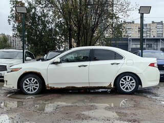 2010 Honda Accord VIII, белый, 709000 рублей, вид 5