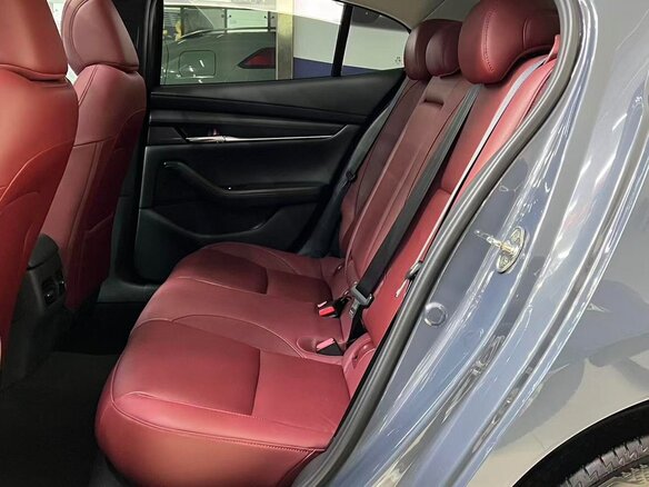 2023 Mazda 3 Axela IV (BP), серый, 1320000 рублей - вид 15