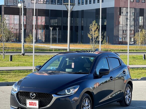 2019 Mazda 2 III (DJ) Рестайлинг, синий, 1540000 рублей - вид 1