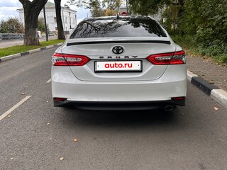 2019 Toyota Camry VIII (XV70), белый, 2500000 рублей, вид 4