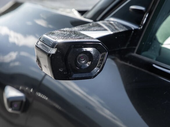 2026 Audi E7X, зелёный, 7980757 рублей - вид 15