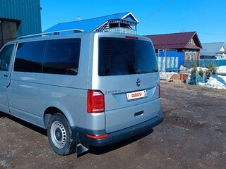 2017 Volkswagen Caravelle Long T6, серебристый, 3500000 рублей, вид 3